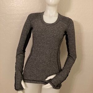 Lululemon Star Runner Long Sleeve Black Size 6